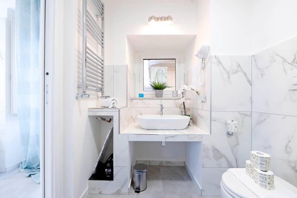 Apartment White Panoramic Jacuzzi Trastevere - Top Collection *